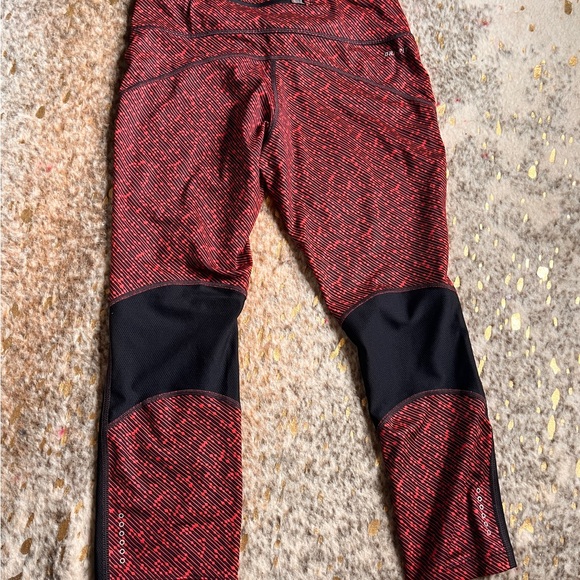 Nike, 3/4 running tights, M, red/black - Picture 3 of 3